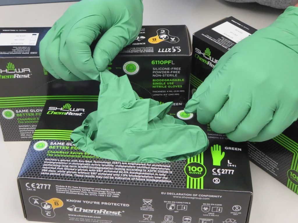 Showa 6110PF Chemical Protection Gloves